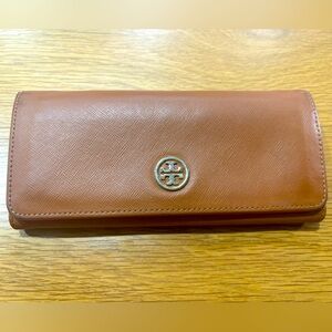 Tory Burch Wallet in Brown